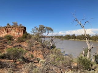 Cliffs by the Murray River