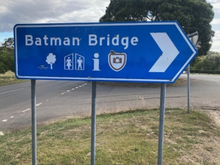 Sign for the Batman Bridge rest area