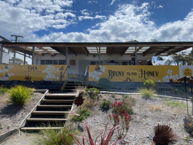 Bruny Island Honey - home of delicious honey ice-cream