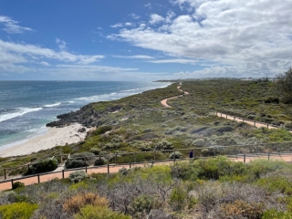 The Iluka coastal path from Burns Beach