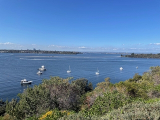 Bayview Park - as seen by CC on the way back from Cottesloe