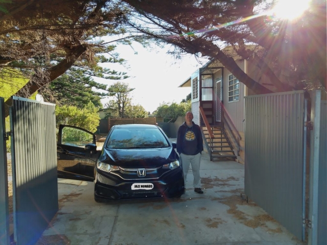 PB in the driveway ready to depart