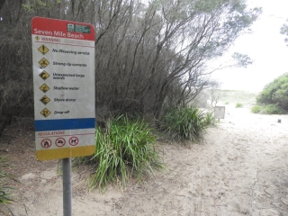 Arriving at Seven Mile Beach