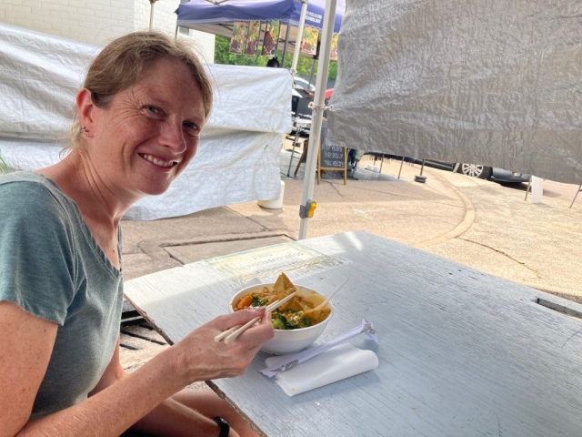 CC enjoys lunch at Rapid Creek markets