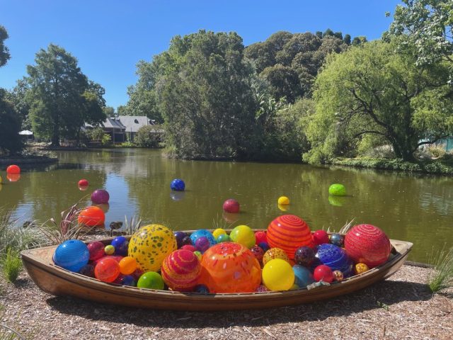 Chihuly boat