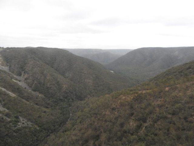 Back at the car park - view from Bungonia Lookdown